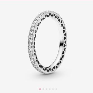 Pandora Sparkle & Hearts ring